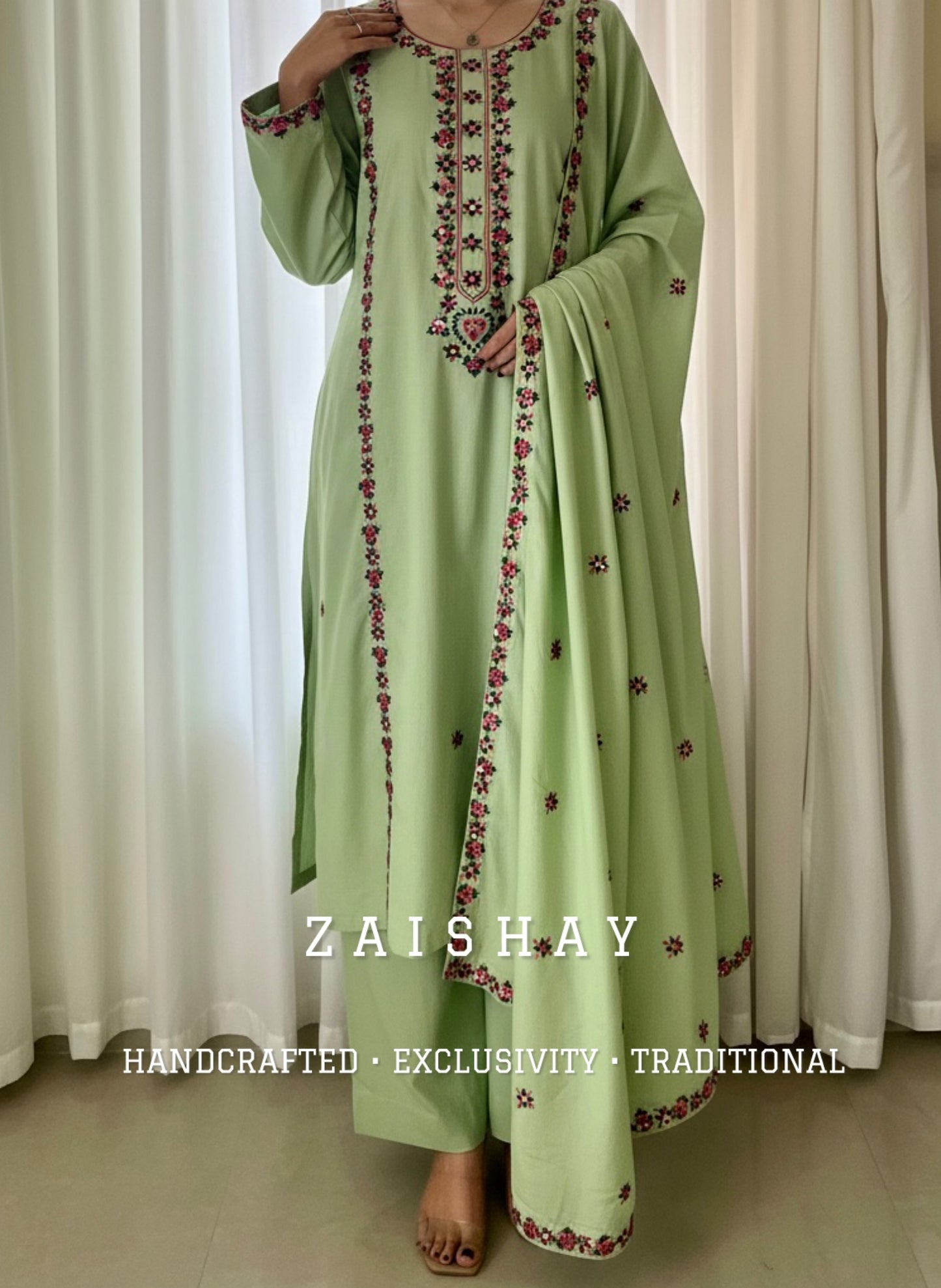 Ameerah - Threadwork & Mirrorwork