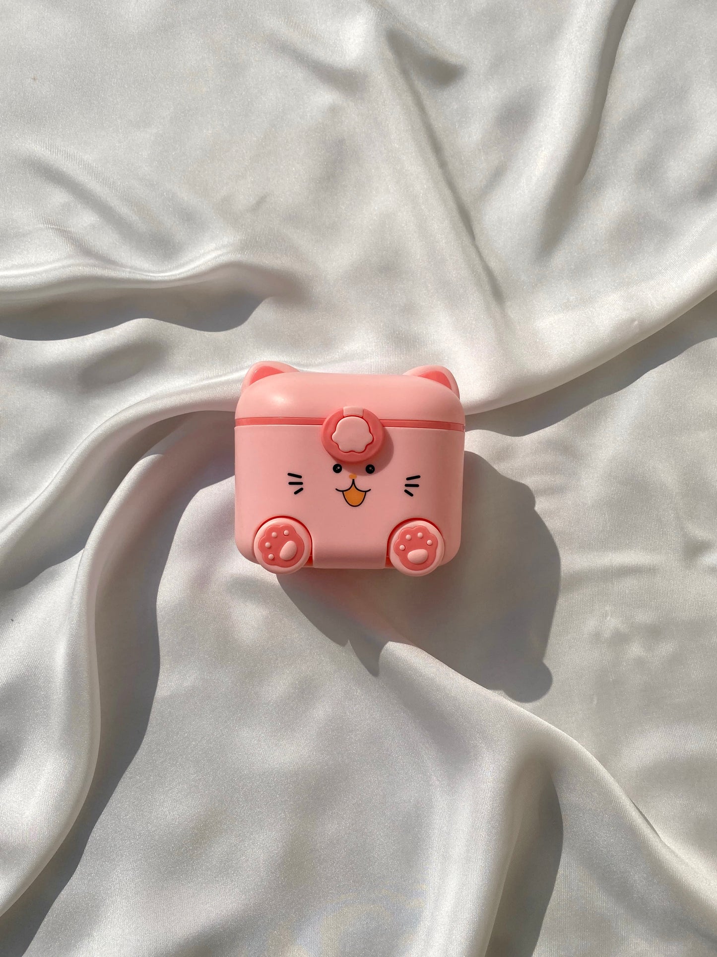 Portable Milk Powder Container With Spoon & Lock - Kitty