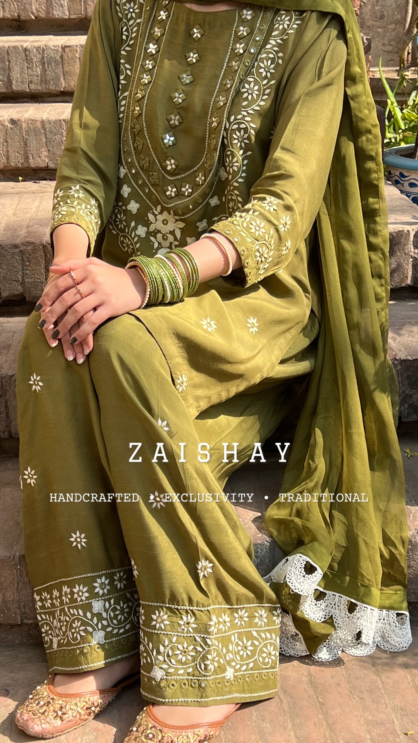 Zarmeena - Threadwork & Mirrorwork