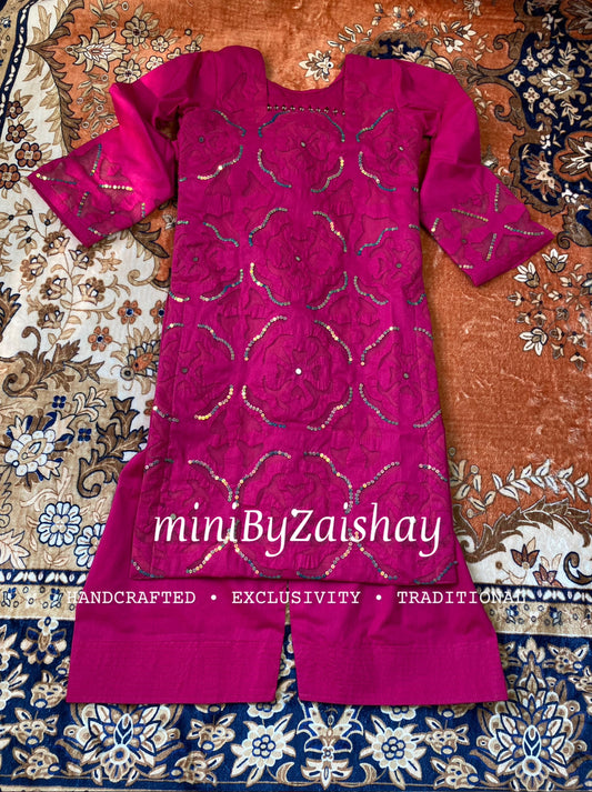 Chand wala Safaid - Handmade Applique work - Hot pink