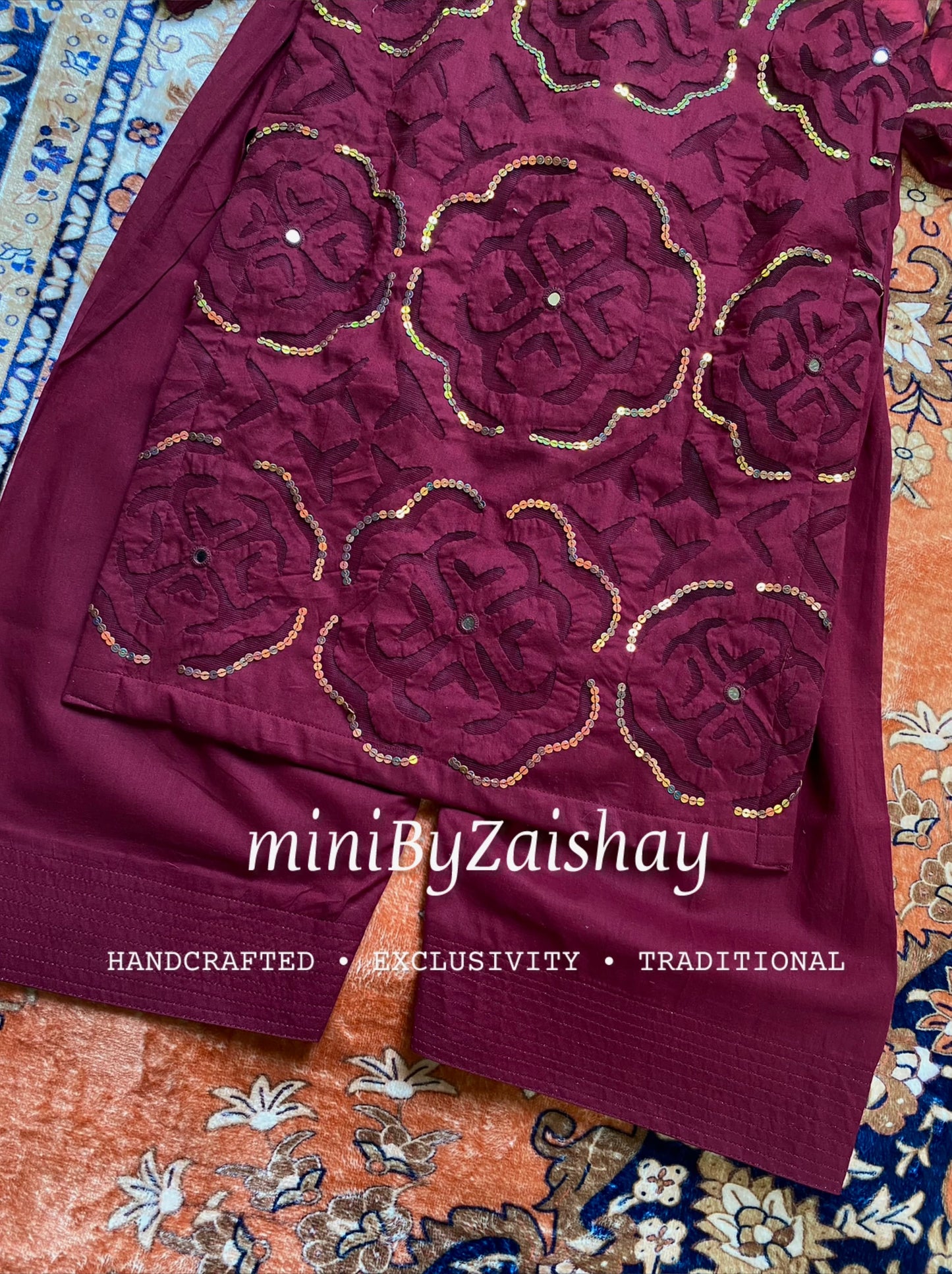 Chand wala Safaid - Handmade Applique work - Maroon
