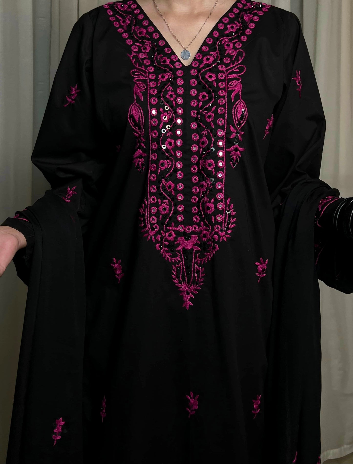 Saya - Fully Handmade & Mirrorwork