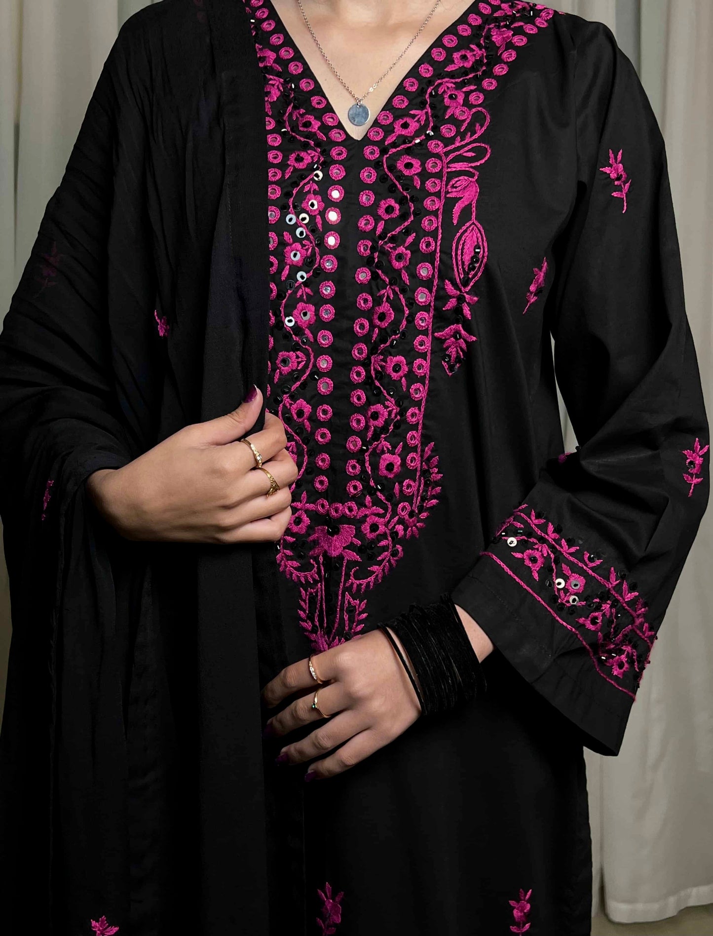Saya - Fully Handmade & Mirrorwork