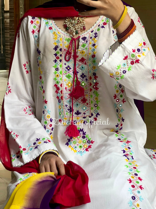 Kaira - Kacha Tanka & mirror work